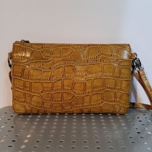 DANIER LEATHER CROCK PATTERN CLUTCH-Tan colour
